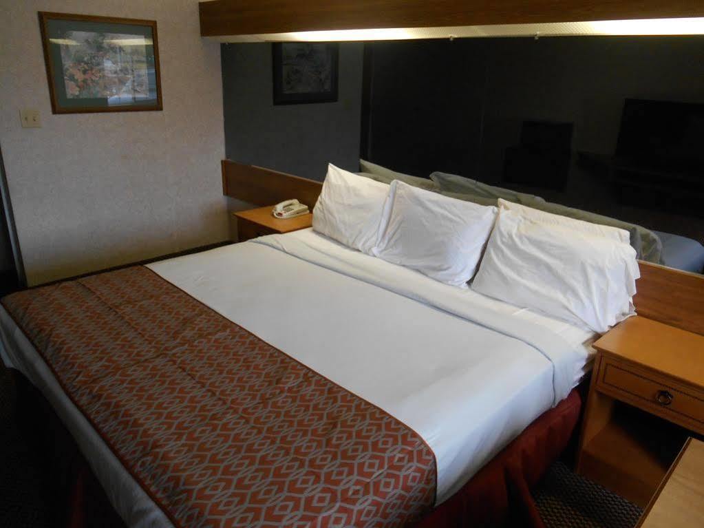 Guest Inn Pigeon Forge Eksteriør billede